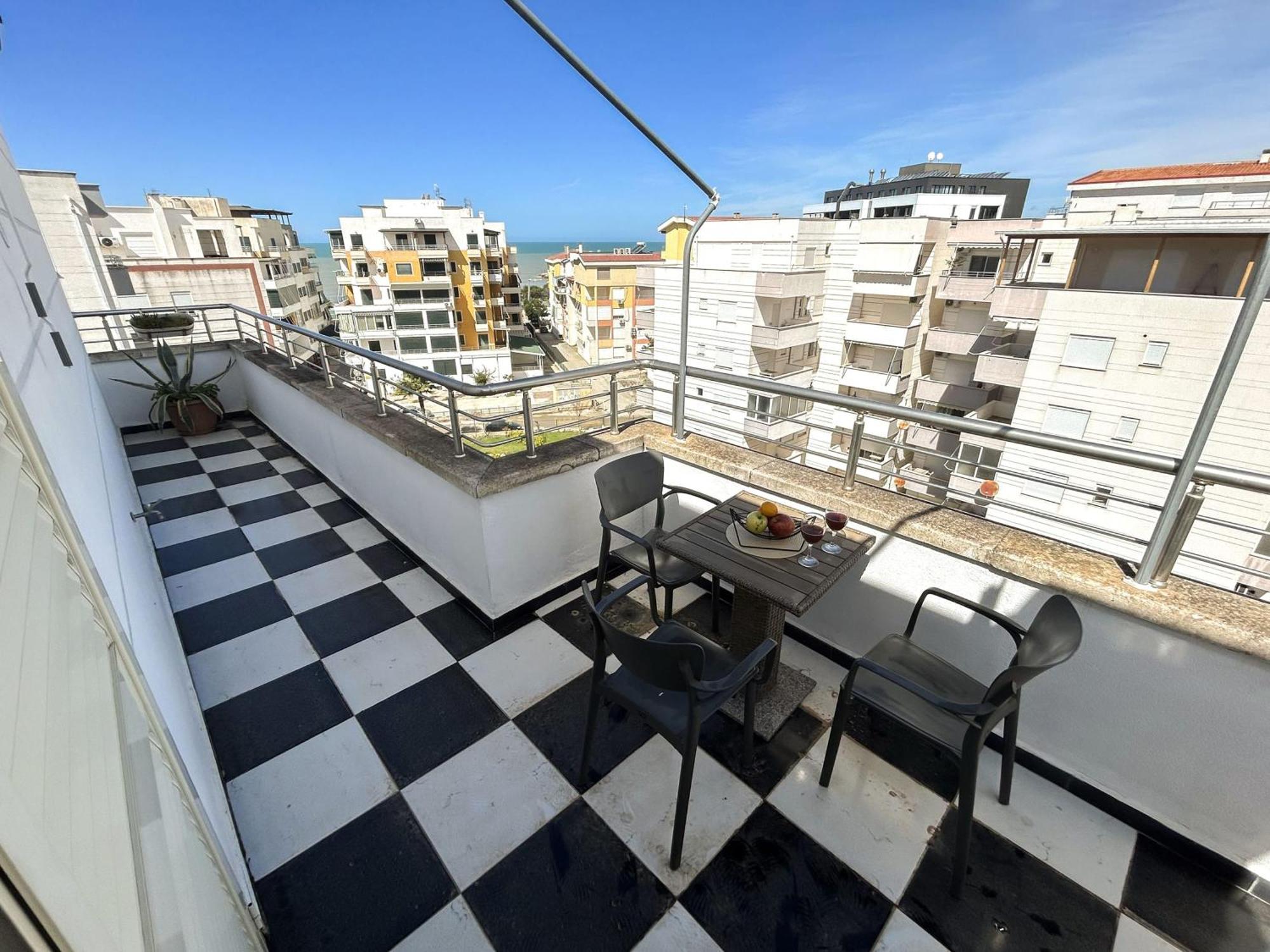 Chess & 786 Inn Golem (Tirana)